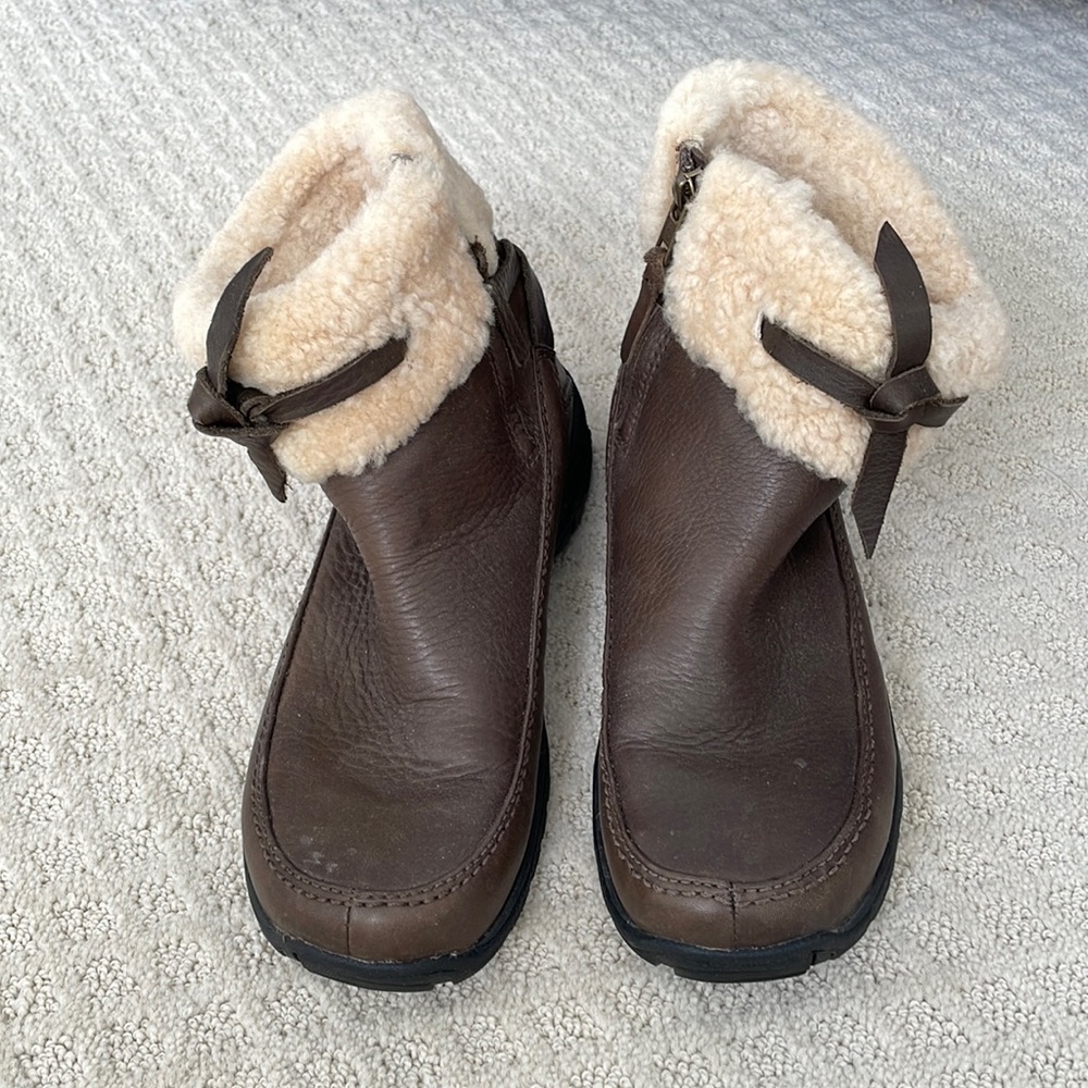 UGG waterproof leather short boots, size 7